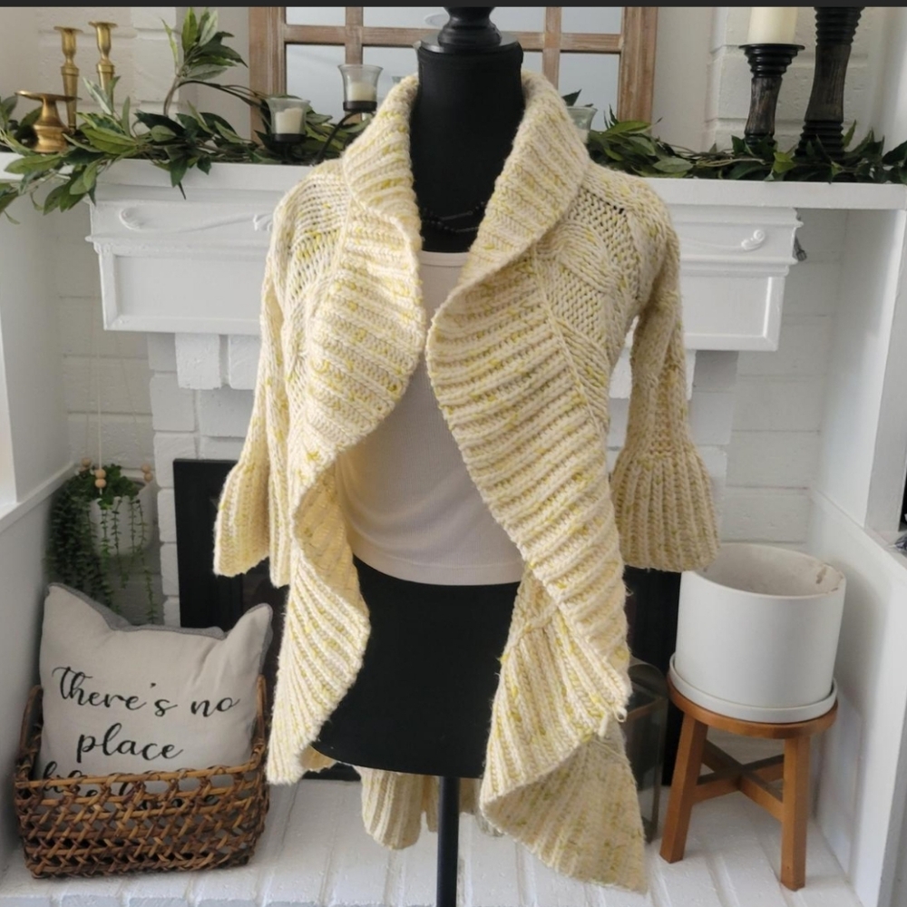 Laurie B. Chunky Knit Waterfall Cardigan with 3/4 Bell sleeves Size XS